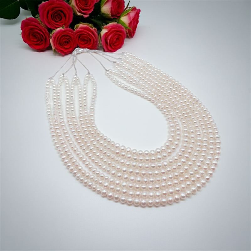 8 Strander Pearl Necklace